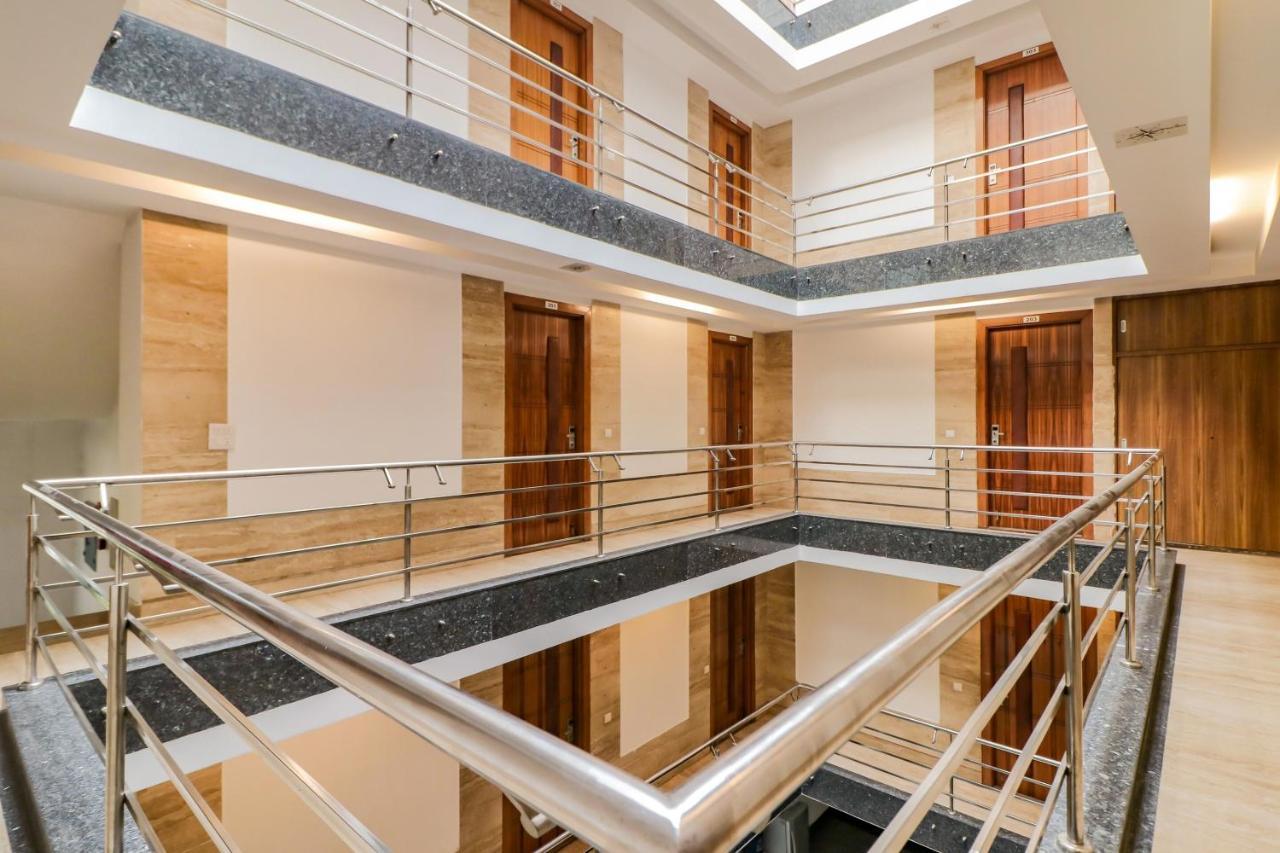 Townhouse 939 Hotel Gagan Inn Near Satyam Inox Patel Nagar New Delhi Bagian luar foto