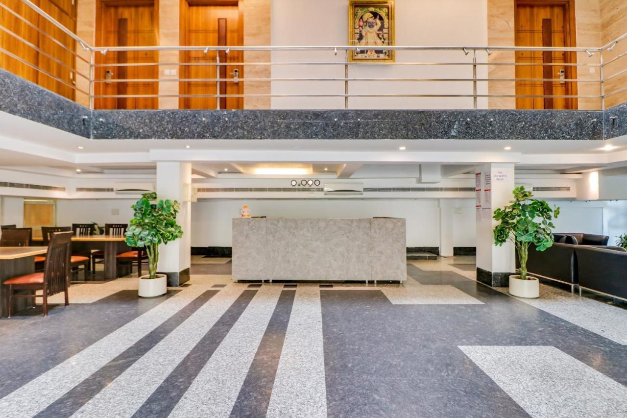 Townhouse 939 Hotel Gagan Inn Near Satyam Inox Patel Nagar New Delhi Bagian luar foto