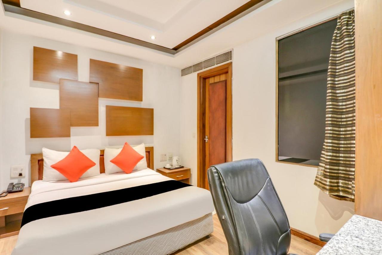Townhouse 939 Hotel Gagan Inn Near Satyam Inox Patel Nagar New Delhi Bagian luar foto
