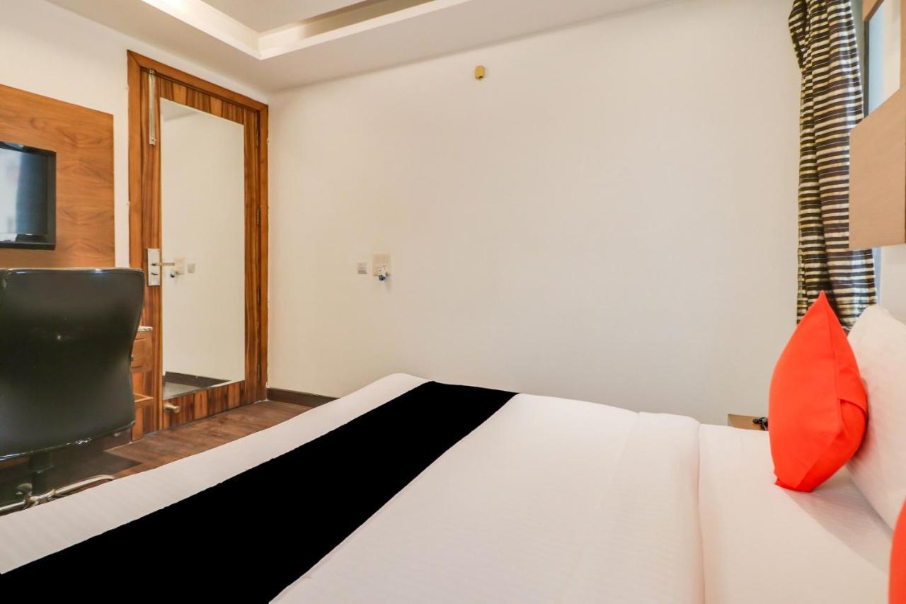 Townhouse 939 Hotel Gagan Inn Near Satyam Inox Patel Nagar New Delhi Bagian luar foto
