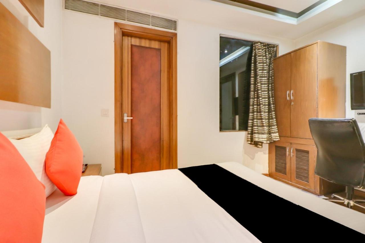 Townhouse 939 Hotel Gagan Inn Near Satyam Inox Patel Nagar New Delhi Bagian luar foto