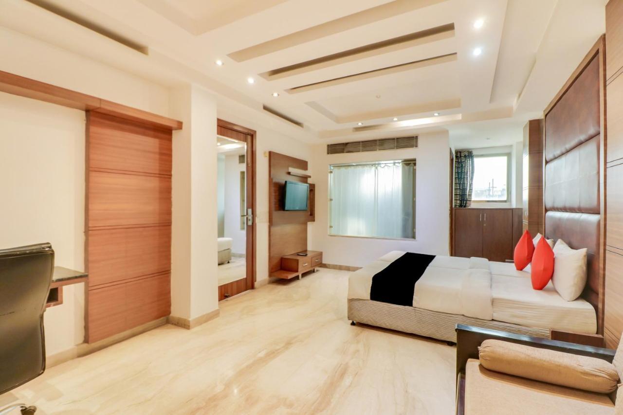 Townhouse 939 Hotel Gagan Inn Near Satyam Inox Patel Nagar New Delhi Bagian luar foto